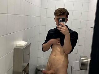 Twink play big dick in bathroom at work 